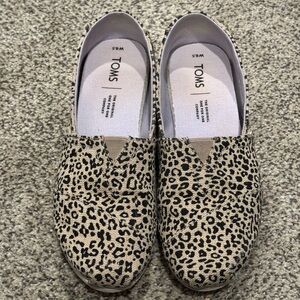Toms Leopard Shoes